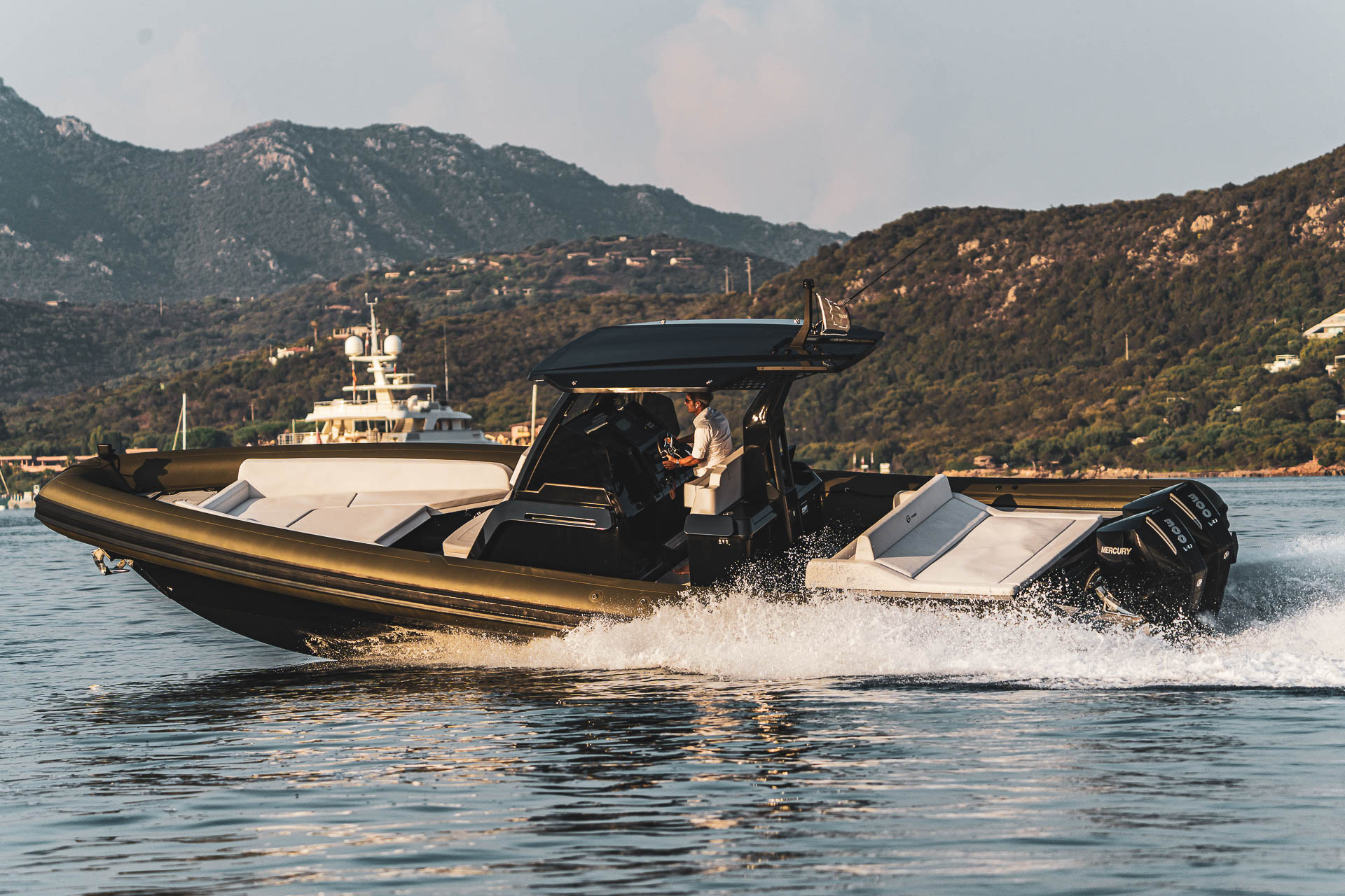 ORANGEMARINE -ORANGEMARINE G TENDER 0037