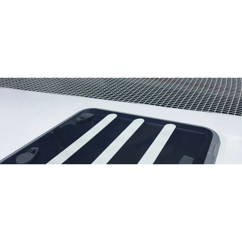 Nastro Antiscivolo TBS 10 Grigio - 40 X 430 Mm 4 Nastro Antiscivolo TBS 10 Grigio - 40 X 430 Mm - immagine 2