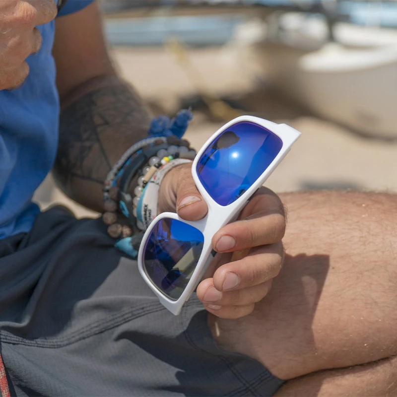 Occhiali Da Sole Polarizzati Bianchi CREW - Irisco 4 Occhiali Da Sole Polarizzati Bianchi CREW - Irisco - immagine 2