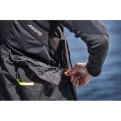 Salopette De Quart Femme Semi-hauturière BR2 Noir - MUSTO -ORANGEMARINE salopette de quart femme semi hauturiere br2 noir musto 6