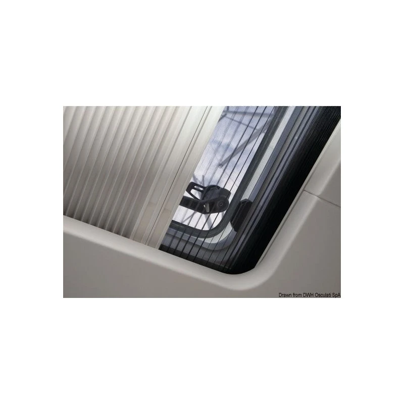 Tenda In Tessuto Plissettato Oscurante+ Zanzariera Plissettata Lewmar 10 W 3 Tenda In Tessuto Plissettato Oscurante+ Zanzariera Plissettata Lewmar 10 W